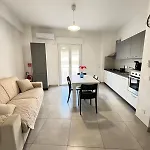 Zu Pino *